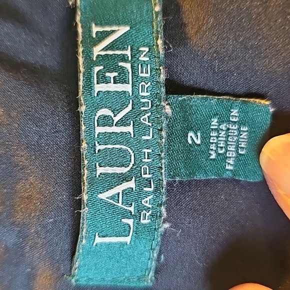 Ralph Laured Faux Wrap Elegant Navy Floral Dress. Size 2. With Tie. - Picture 9 of 13